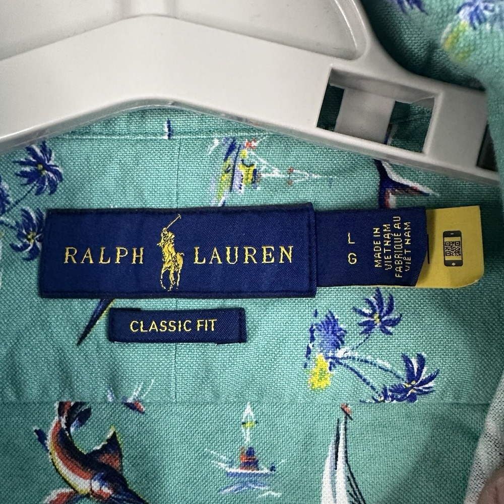 Ralph Lauren Men's Large Classic Fit Hawaiian Button Up Sailboats Fish Islands - Picture 3 of 6